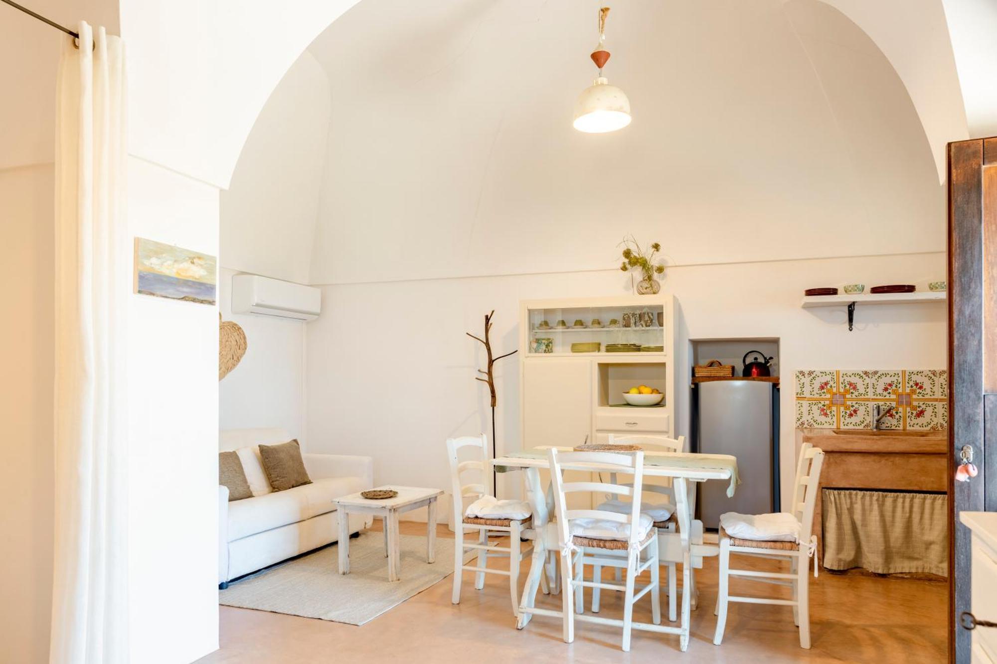 Villa Kuddia Attalora à Scauri  Extérieur photo